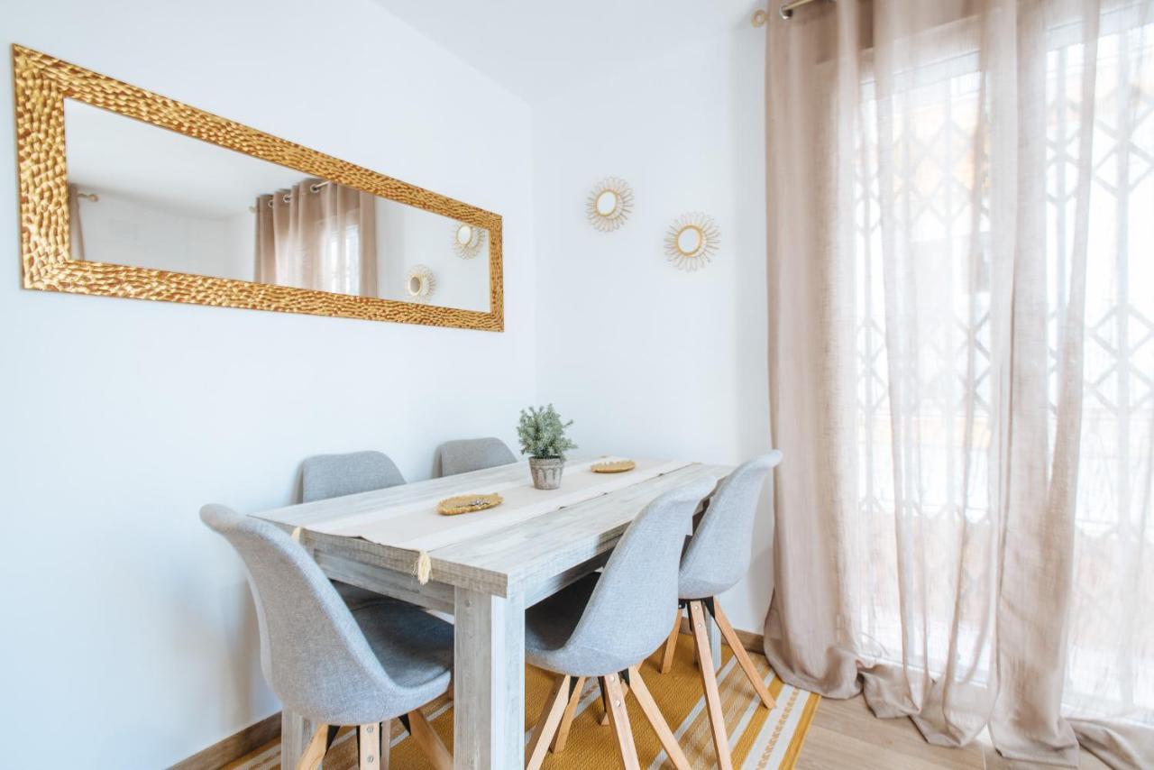 El Apartamento Del Reloj De Sol Sevilla Buitenkant foto