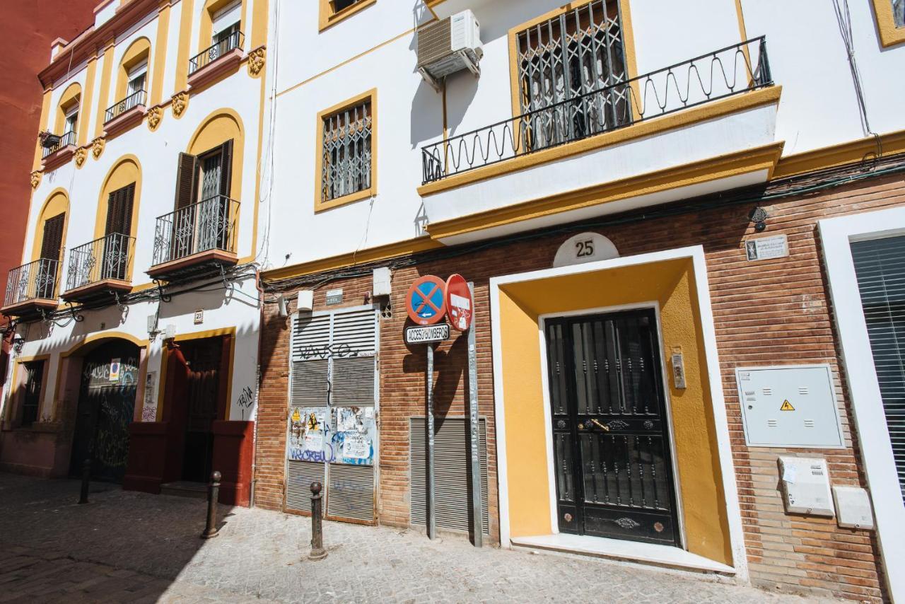 El Apartamento Del Reloj De Sol Sevilla Buitenkant foto