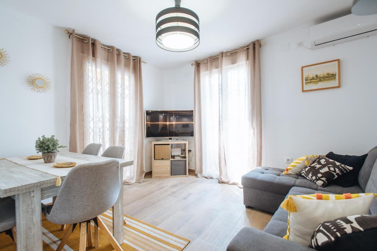 El Apartamento Del Reloj De Sol Sevilla Buitenkant foto