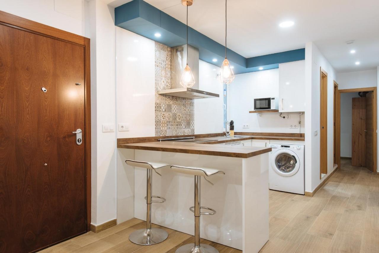 El Apartamento Del Reloj De Sol Sevilla Buitenkant foto