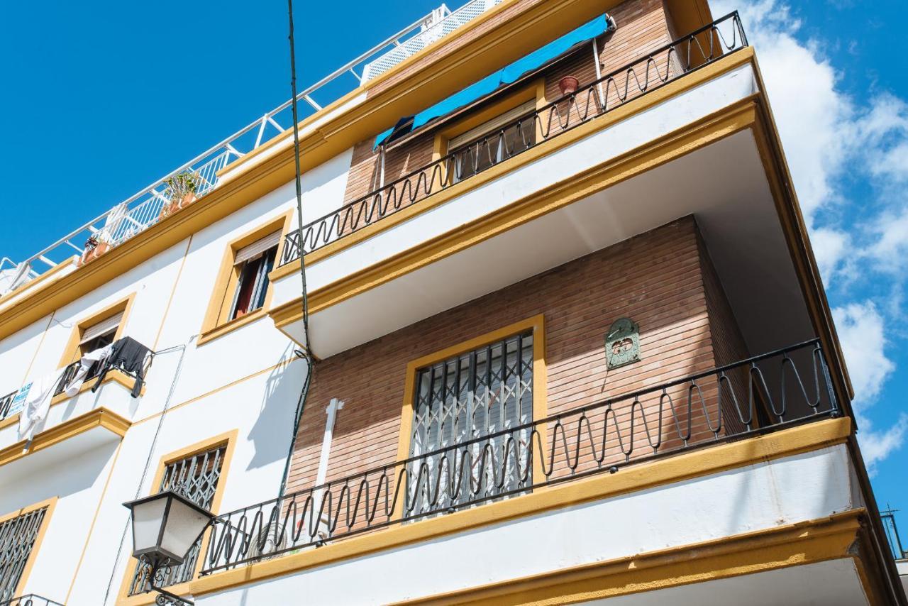 El Apartamento Del Reloj De Sol Sevilla Buitenkant foto