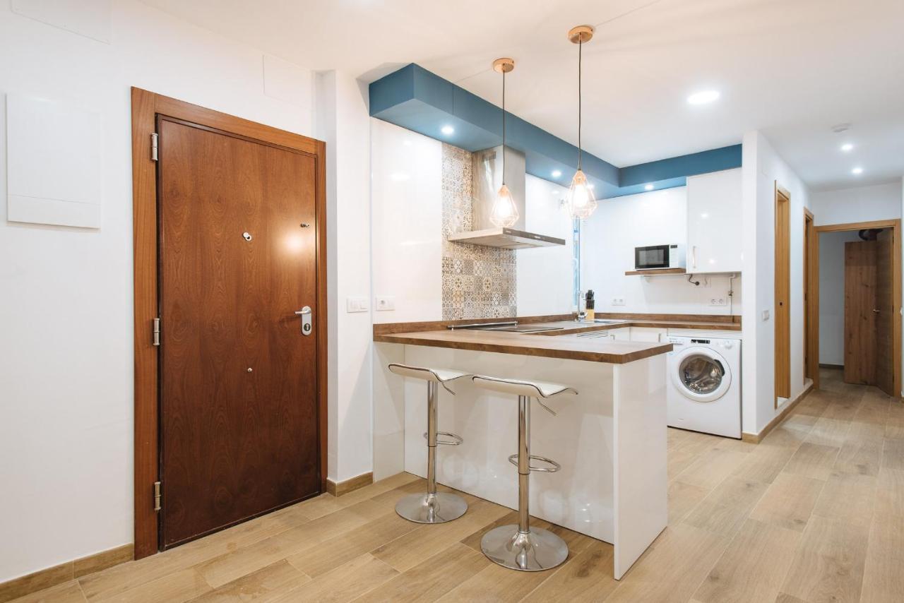 El Apartamento Del Reloj De Sol Sevilla Buitenkant foto